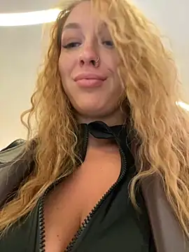 Sweet   Emily online show from 12-19-24, 02:57