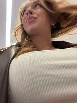 Sweet   Emily online show from 01-03-25, 01:47