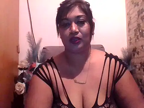 Snapshot of sexysam1985 chatting on 07-06-26, 06:54 sexysam1985 online show from 07-06-26, 06:54