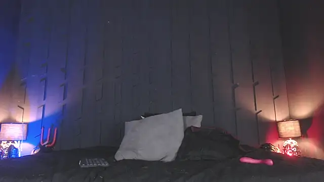 MorganaCrowley online show from 01-05-25, 01:13