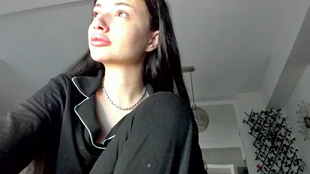 IreneVON online show from 12-31-24, 04:49