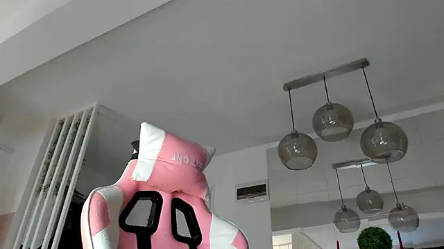 IreneVON online show from 11-09-25, 06:23