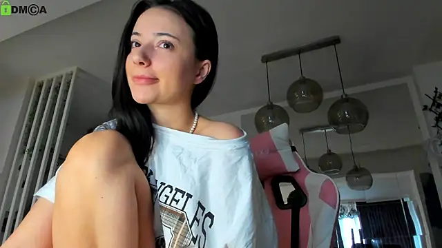 IreneVON online show from 03-27-26, 04:51