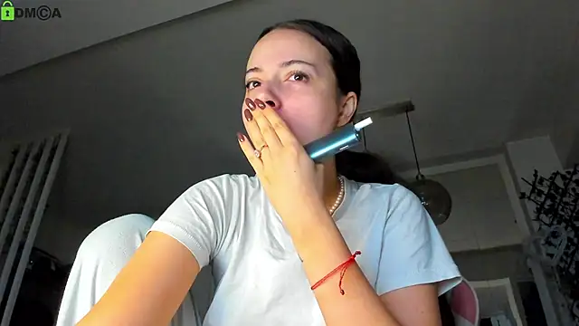 IreneVON online show from 04-18-26, 03:32