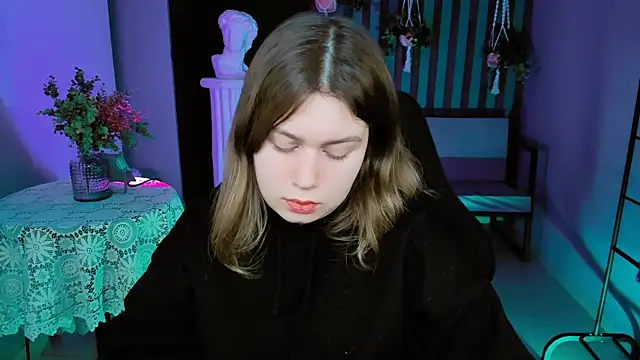 FioraMarmoris online show from 01-25-25, 08:10