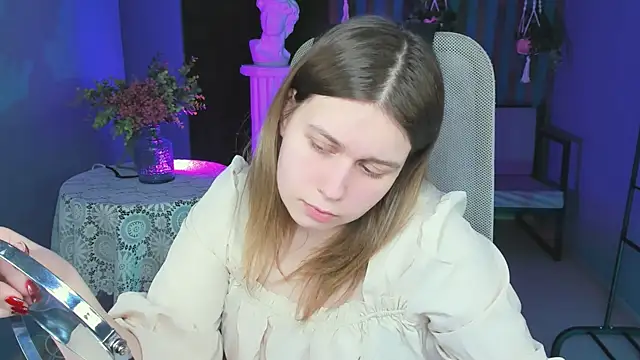 FioraMarmoris online show from 02-11-25, 01:09