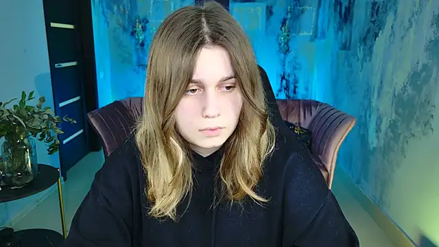 FioraMarmoris online show from 02-27-25, 01:07