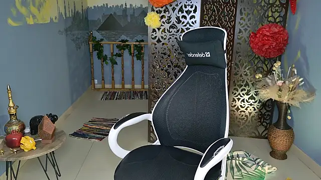 FioraMarmoris online show from 03-15-25, 05:08