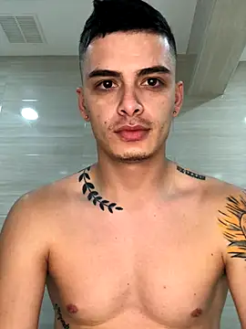 Snapshot of danny_42027 chatting on 12-02-24, 03:04 danny 42027 online show from 12-02-24, 03:04