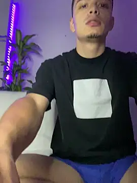 danny 42027 online show from 03-01-25, 05:31