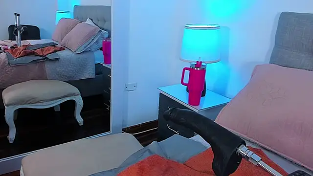 Samantha  Vega online show from 04-11-26, 08:13