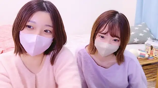 Snapshot of HaruruHappy chatting on 12-20-24, 03:53 HaruruHappy online show from 12-20-24, 03:53