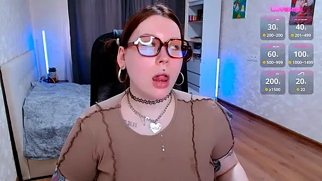 Snapshot of Blueberry-baby chatting on 07-23-26, 07:39 Blueberry-baby online show from 07-23-26, 07:39