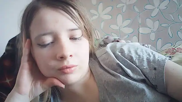 ViolaCandy online show from 05-27-26, 04:53