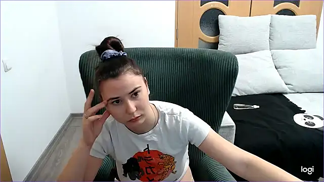 VioletaFlower7 online show from 11-24-25, 09:09