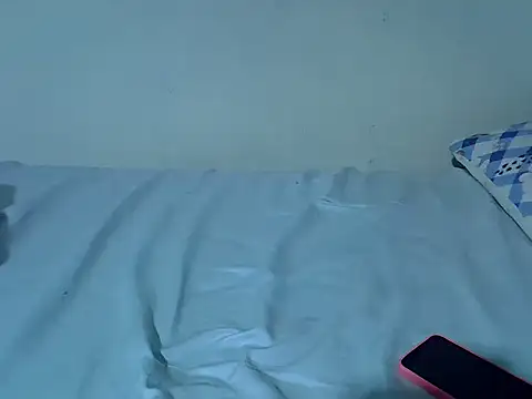 naughtycate  online show from 12-21-25, 09:16