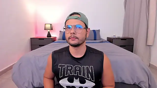 Nate Ocean online show from 04-09-26, 03:06