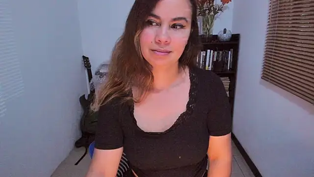 gigi stephans online show from 03-29-26, 01:49