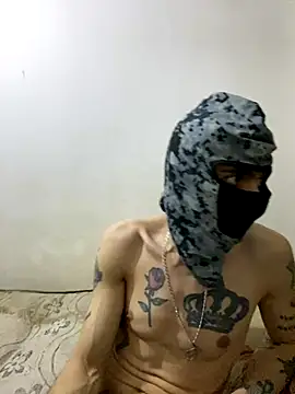 Snapshot of Rafik88xx chatting on 09-10-25, 09:59 Rafik88xx online show from 09-10-25, 09:59