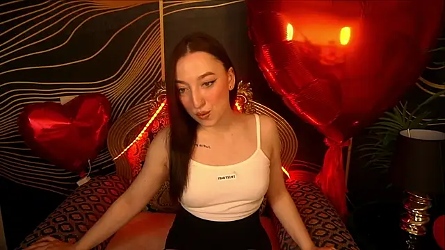 Snapshot of MonAmourrrR chatting on 02-22-25, 07:01 MonAmourrrR online show from 02-22-25, 07:01