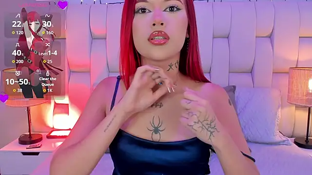 SkinnyFoxy online show from 12-21-25, 08:05