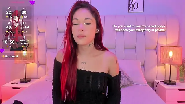 SkinnyFoxy online show from 04-18-26, 08:09