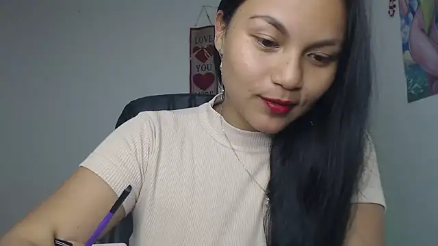 Zafiroweb09 online show from 12-28-24, 08:04