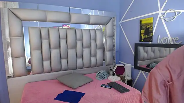 sophia ny online show from 03-20-25, 01:26