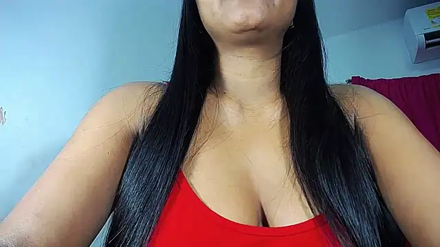 Snapshot of Sashabreck chatting on 06-24-26, 02:43 Sashabreck online show from 06-24-26, 02:43