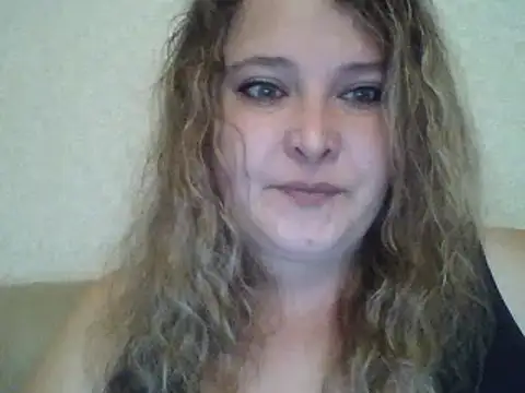 ParisMimi online show from 10-04-25, 04:32