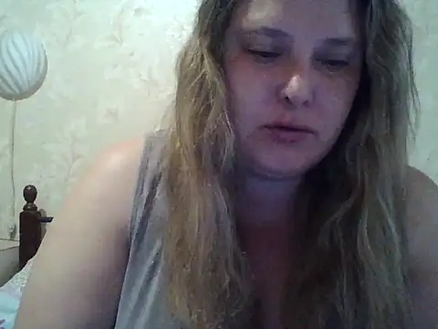 Snapshot of ParisMimi chatting on 06-03-26, 05:54 ParisMimi online show from 06-03-26, 05:54