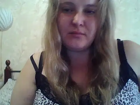 Snapshot of ParisMimi chatting on 06-05-26, 08:31 ParisMimi online show from 06-05-26, 08:31