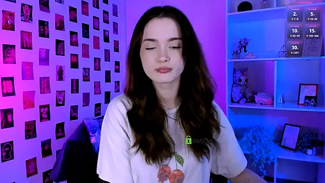 Snapshot of liana_kisses chatting on 06-27-26, 06:35 liana kisses online show from 06-27-26, 06:35