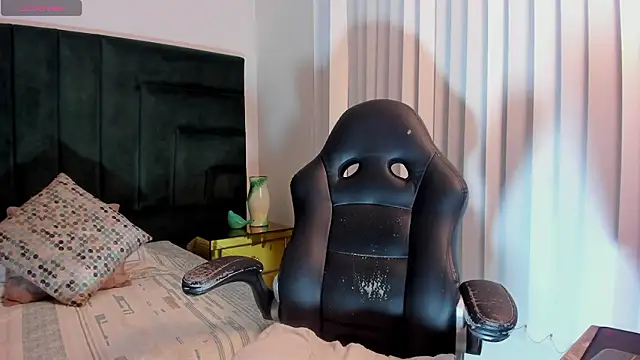 BarbaraKnox  online show from 03-24-26, 11:59