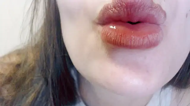 AliseSexyDoll777 online show from 11-19-25, 04:51