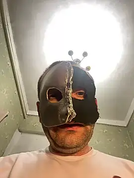 Ariel Ari online show from 02-13-25, 03:39