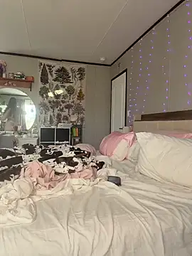 Snapshot of Sweetdee222x chatting on 02-27-26, 11:38 Sweetdee222x online show from 02-27-26, 11:38