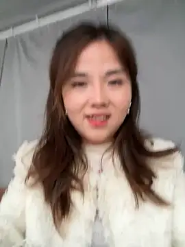 Snapshot of Efangfang chatting on 12-12-24, 08:57 Efangfang online show from 12-12-24, 08:57