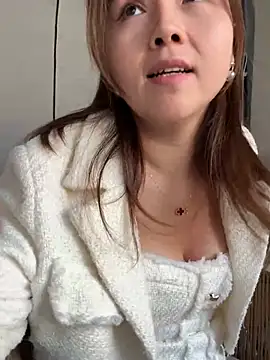 Snapshot of Efangfang chatting on 12-14-24, 07:40 Efangfang online show from 12-14-24, 07:40