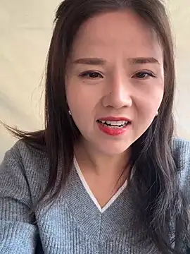 Snapshot of Efangfang chatting on 12-31-24, 03:55 Efangfang online show from 12-31-24, 03:55