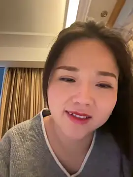 Snapshot of Efangfang chatting on 12-31-24, 12:57 Efangfang online show from 12-31-24, 12:57
