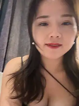 Snapshot of Efangfang chatting on 01-01-25, 12:22 Efangfang online show from 01-01-25, 12:22