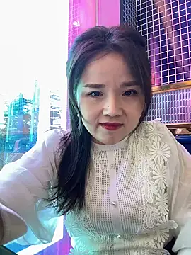 Snapshot of Efangfang chatting on 01-12-25, 06:28 Efangfang online show from 01-12-25, 06:28