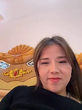 Snapshot of Efangfang chatting on 01-21-25, 04:05 Efangfang online show from 01-21-25, 04:05