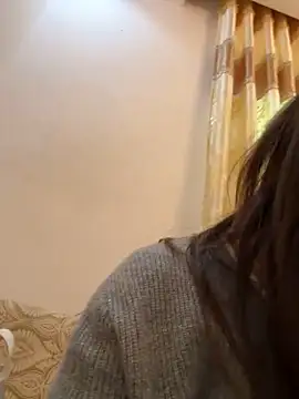 Snapshot of Efangfang chatting on 01-24-25, 08:44 Efangfang online show from 01-24-25, 08:44