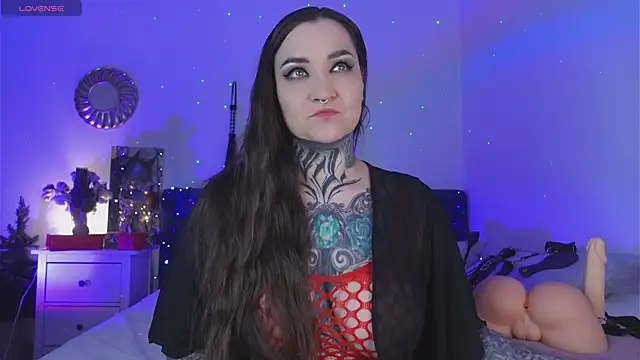 Snapshot of SindelDark chatting on 12-09-24, 01:45 SindelDark online show from 12-09-24, 01:45