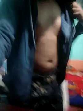 Snapshot of zakly69 chatting on 12-20-25, 11:17 zakly69 online show from 12-20-25, 11:17