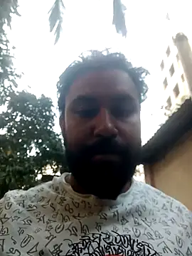 Snapshot of zakly69 chatting on 02-21-26, 11:33 zakly69 online show from 02-21-26, 11:33