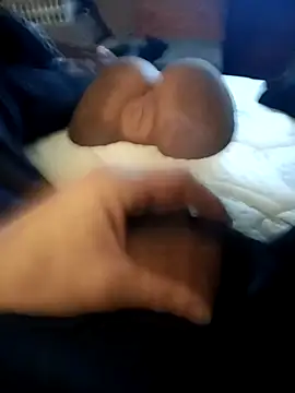 Snapshot of Bigloggz chatting on 02-18-26, 12:50 Bigloggz online show from 02-18-26, 12:50