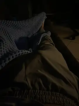 Snapshot of Antalyaburak chatting on 12-18-24, 11:30 Antalyaburak online show from 12-18-24, 11:30